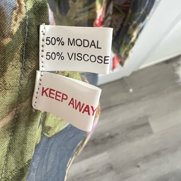 Floral Kimono Robe - Picture 7 of 7